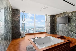 1425 Brickell Ave, Miami, FL 33131 - Photo 19