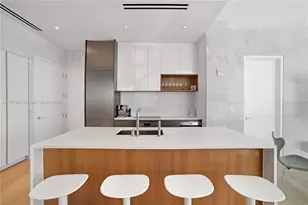 304 Ocean Dr, Miami Beach, FL 33139 - Photo 13