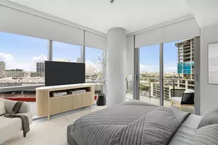 851 NE 1st Ave, Miami, FL 33132 - Photo 5