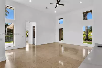 2534 Poinciana Dr, Weston, FL 33327 - Photo 19