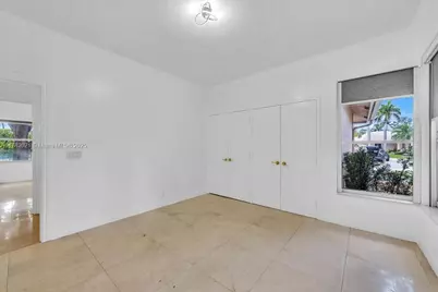 2534 Poinciana Dr, Weston, FL 33327 - Photo 39