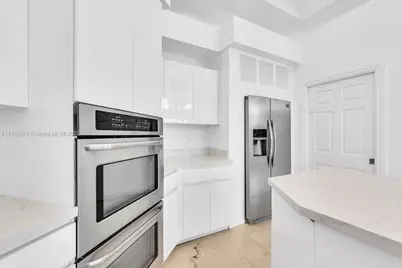 2534 Poinciana Dr, Weston, FL 33327 - Photo 31