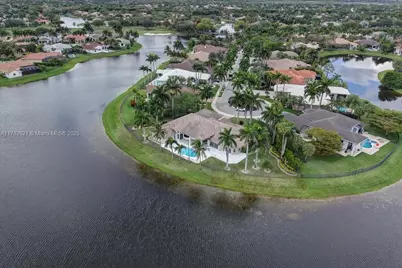 2534 Poinciana Dr, Weston, FL 33327 - Photo 61