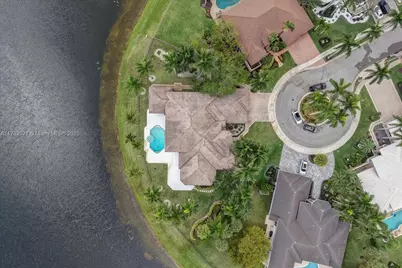 2534 Poinciana Dr, Weston, FL 33327 - Photo 63