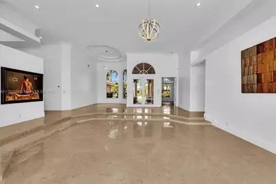 2534 Poinciana Dr, Weston, FL 33327 - Photo 11