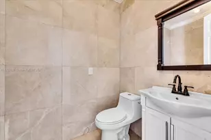 2534 Poinciana Dr, Weston, FL 33327 - Photo 47