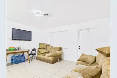 1713 SW 11th Ct, Fort Lauderdale, FL 33312 - Photo 39