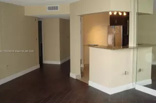 2750 NE 183rd St, Aventura, FL 33160 - Photo 23