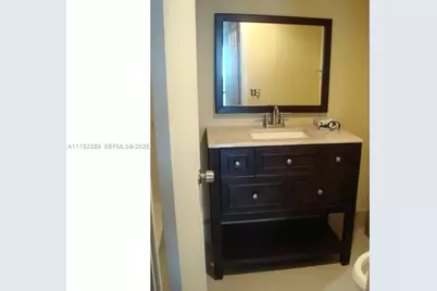 2750 NE 183rd St #2607, Aventura, FL 33160 - Photo 35