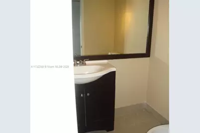 2750 NE 183rd St #2607, Aventura, FL 33160 - Photo 37