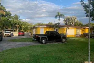 24105 SW 124th Ave, Homestead, FL 33032 - Photo 3