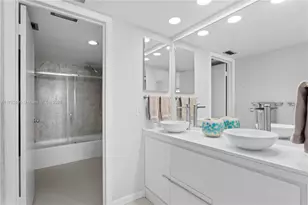 881 Ocean Dr, Key Biscayne, FL 33149 - Photo 15