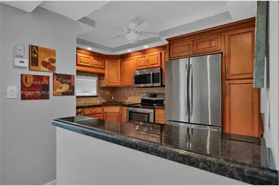 8941 S Hollybrook Blvd #203, Pembroke Pines, FL 33025 - Photo 3