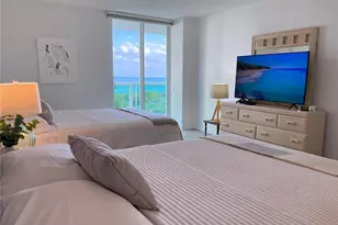 100 Bayview Dr, Sunny Isles Beach, FL 33160 - Photo 9