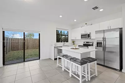 23535 SW 127th Pl, Homestead, FL 33032 - Photo 9