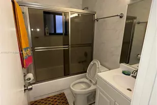 7795 W 29th Way, Hialeah, FL 33018 - Photo 7