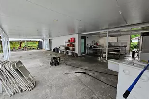 1860 NW 107th St, Miami, FL 33167 - Photo 9