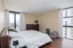 3731 N Country Club Dr, Aventura, FL 33180 - Photo 21