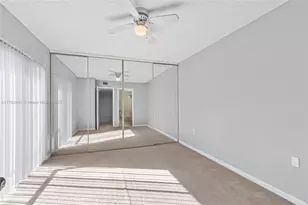 855 Blue Ridge Cir, West Palm Beach, FL 33409 - Photo 7