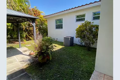 6331 SW 17th St, West Miami, FL 33155 - Photo 25