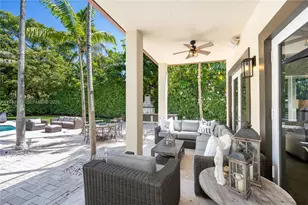 31 Island Dr, Key Biscayne, FL 33149 - Photo 11
