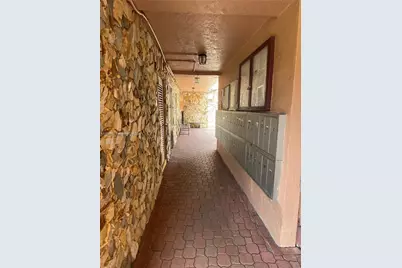 2841 Somerset Dr #117, Lauderdale Lakes, FL 33311 - Photo 5