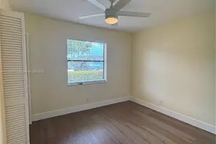 9355 SW 8th St, Boca Raton, FL 33428 - Photo 11