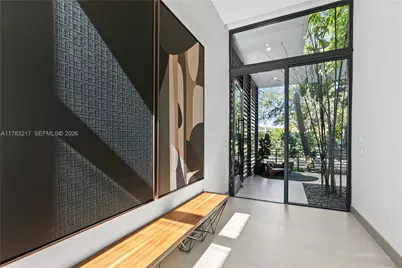 510 NE 52nd St, Miami, FL 33137 - Photo 5