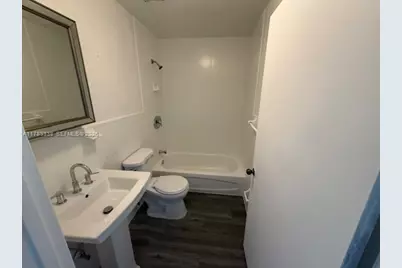 580-590 NW 58th St, Miami, FL 33127 - Photo 23