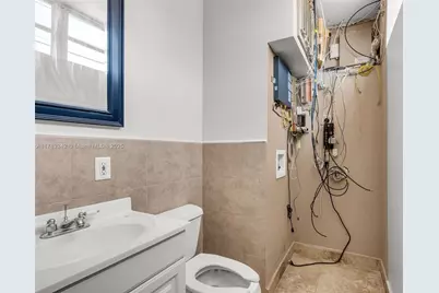 3816 Hollywood Blvd #2, Hollywood, FL 33021 - Photo 15