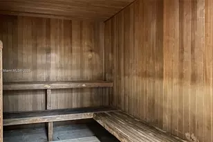 155 Canterbury G, West Palm Beach, FL 33417 - Photo 43