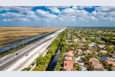 922 NW 127th Ave, Coral Springs, FL 33071 - Photo 49