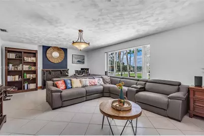 28505 SW 207th Ave, Homestead, FL 33030 - Photo 9