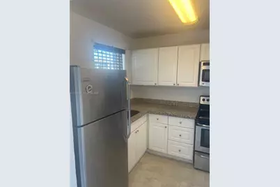 8500 Sunrise Lakes Blvd #106, Sunrise, FL 33322 - Photo 9