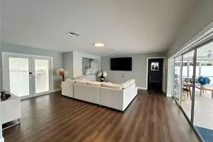 1398 Harbor View Dr, Fort Myers, FL 33917 - Photo 7