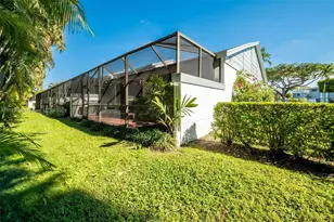 9909 NW 52nd Ln, Doral, FL 33178 - Photo 23