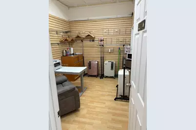 Established Smoke Shop Turnkey Operation, Sweetwater, FL 33174 - Photo 23