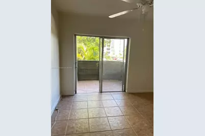 8335 SW 72nd Ave #202D, Miami, FL 33143 - Photo 9