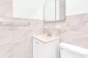 936 NE 132nd St, North Miami, FL 33161 - Photo 15