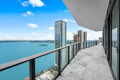 460 NE 28th St #4104, Miami, FL 33137 - Photo 1