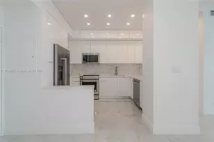 100 Bayview Dr, Sunny Isles Beach, FL 33160 - Photo 11