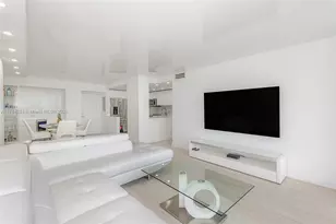 100 Bayview Dr, Sunny Isles Beach, FL 33160 - Photo 5