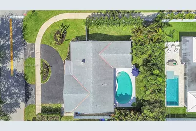 2133 NE 63rd Ct, Fort Lauderdale, FL 33308 - Photo 37