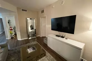 253 NE 2nd St, Miami, FL 33132 - Photo 9