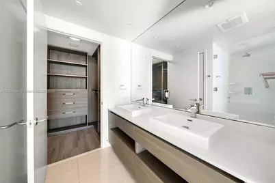 460 NE 28th St #2707, Miami, FL 33137 - Photo 7