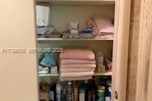521 N 70th Way, Hollywood, FL 33024 - Photo 17