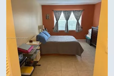 9350 Sunrise Lakes Blvd #109, Sunrise, FL 33322 - Photo 11
