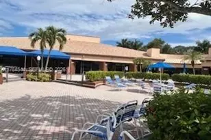 9350 Sunrise Lakes Blvd, Sunrise, FL 33322 - Photo 5