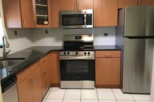 419 SW Natura Ave, Deerfield Beach, FL 33441 - Photo 3