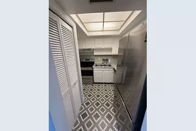 1535 SE 15th St #202, Fort Lauderdale, FL 33316 - Photo 1